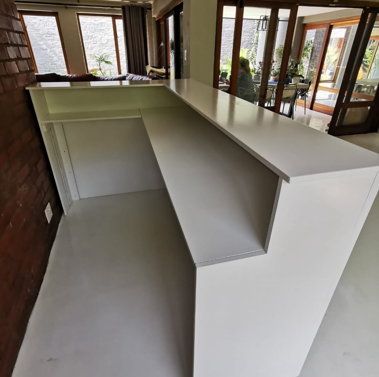 Simple style reception desk