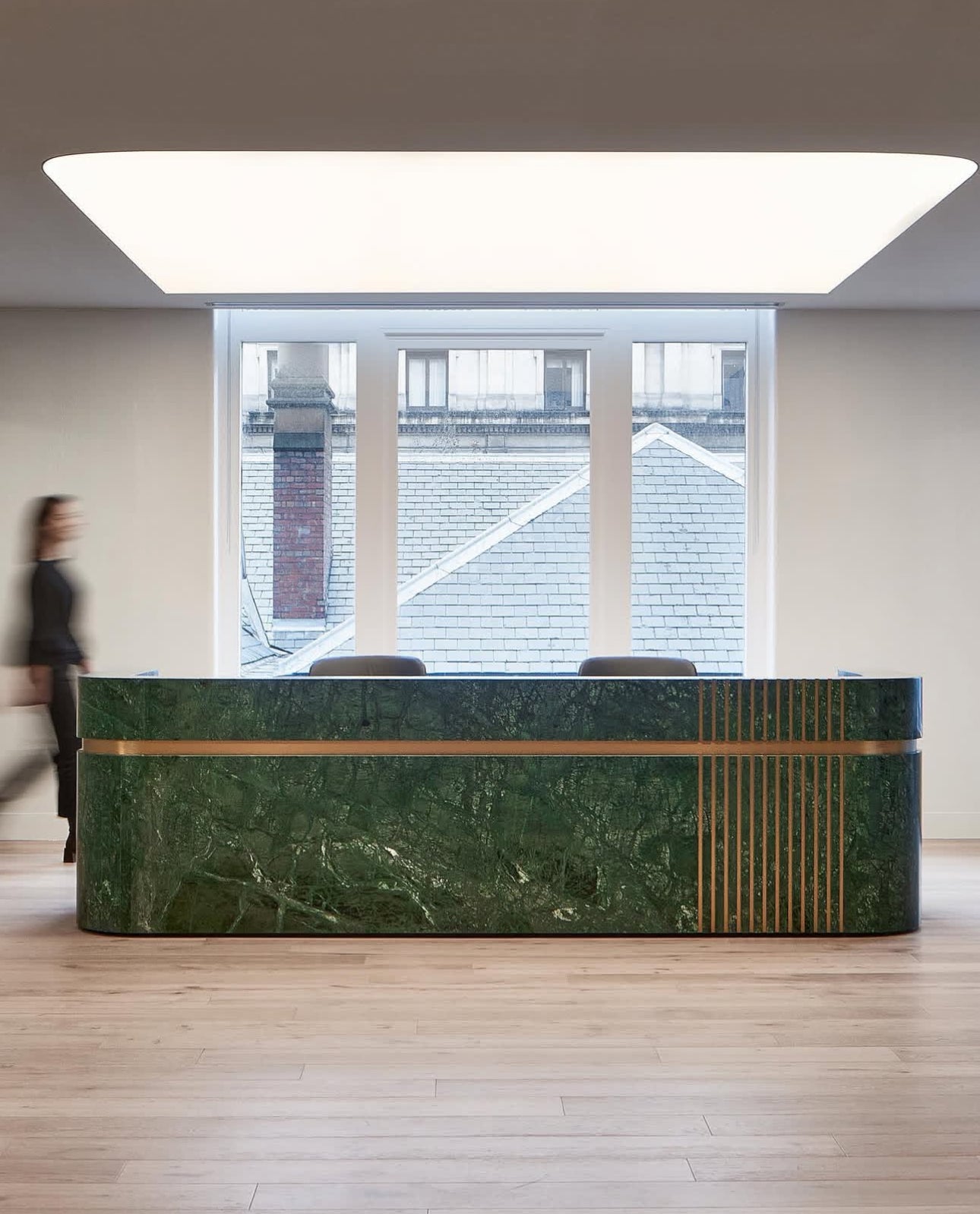 High-end emerald reception desk