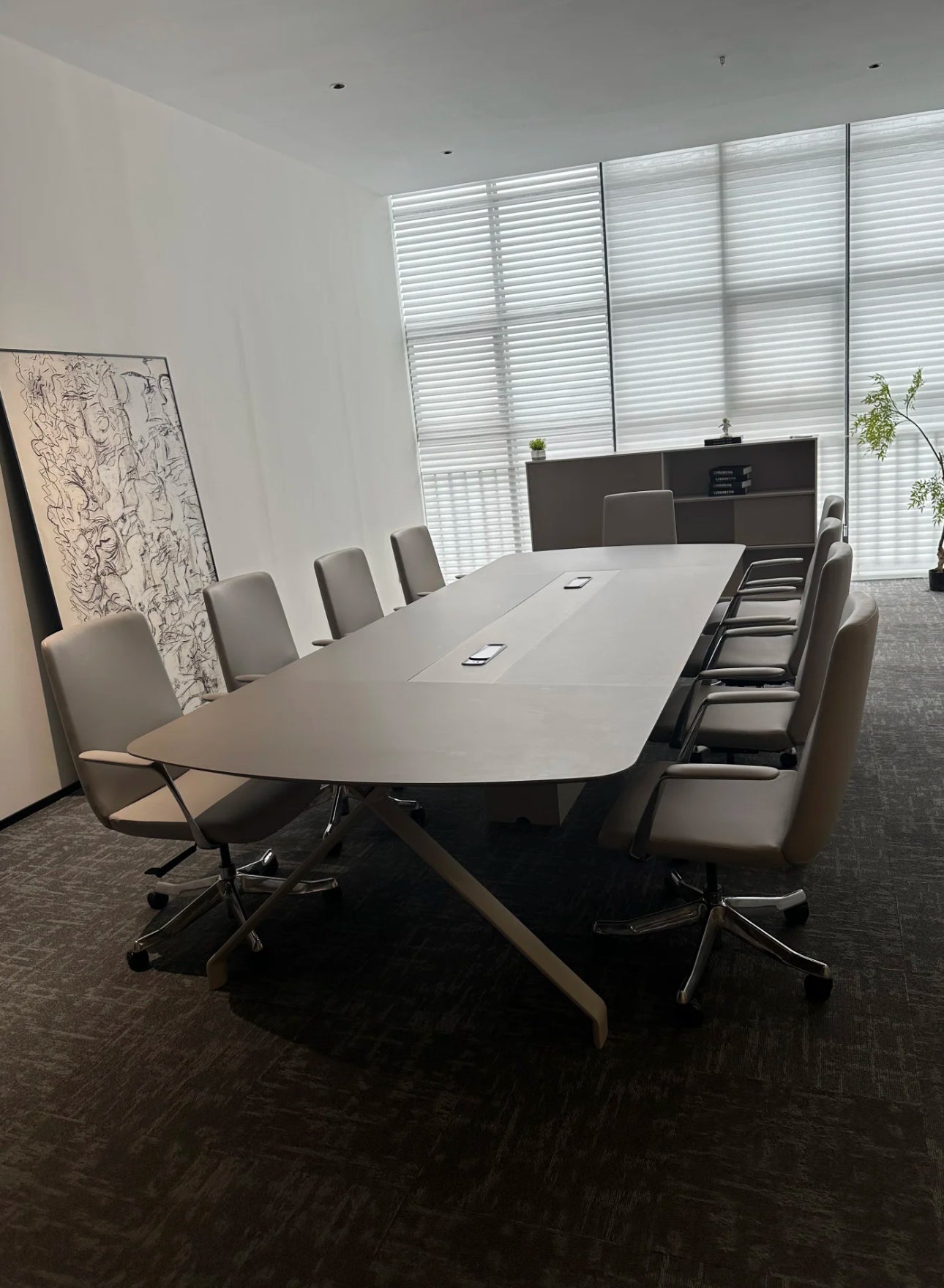 Nine-person simple conference table