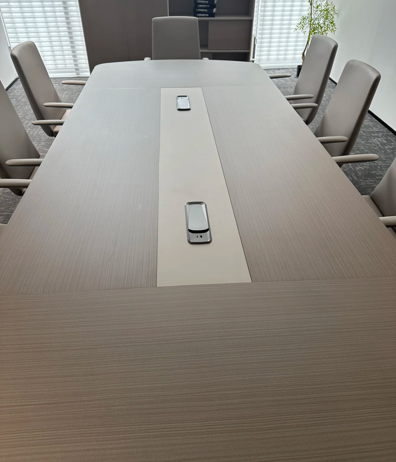Nine-person simple conference table
