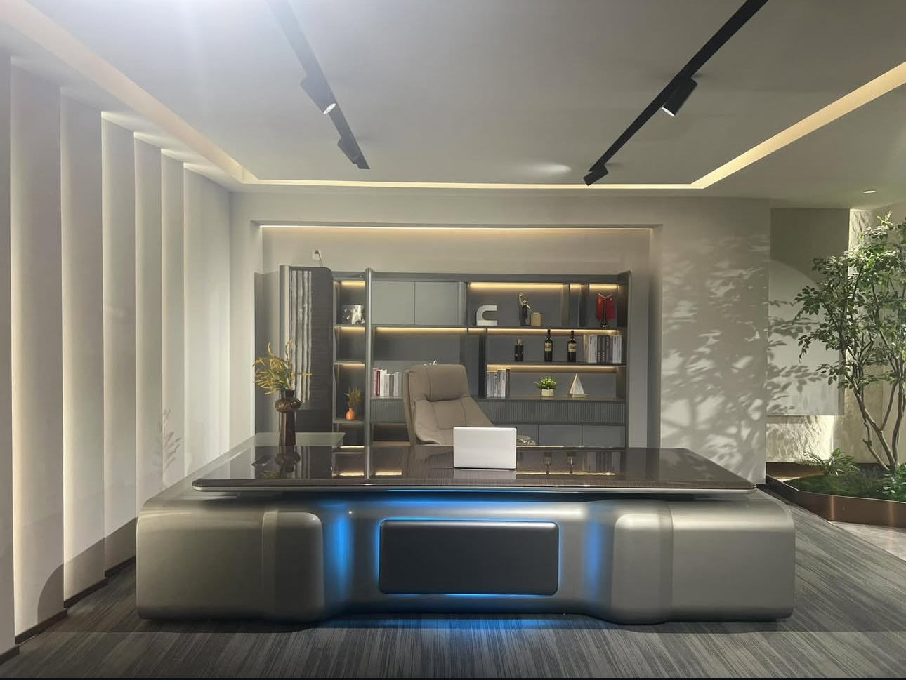 LED Senior Executive Desk
